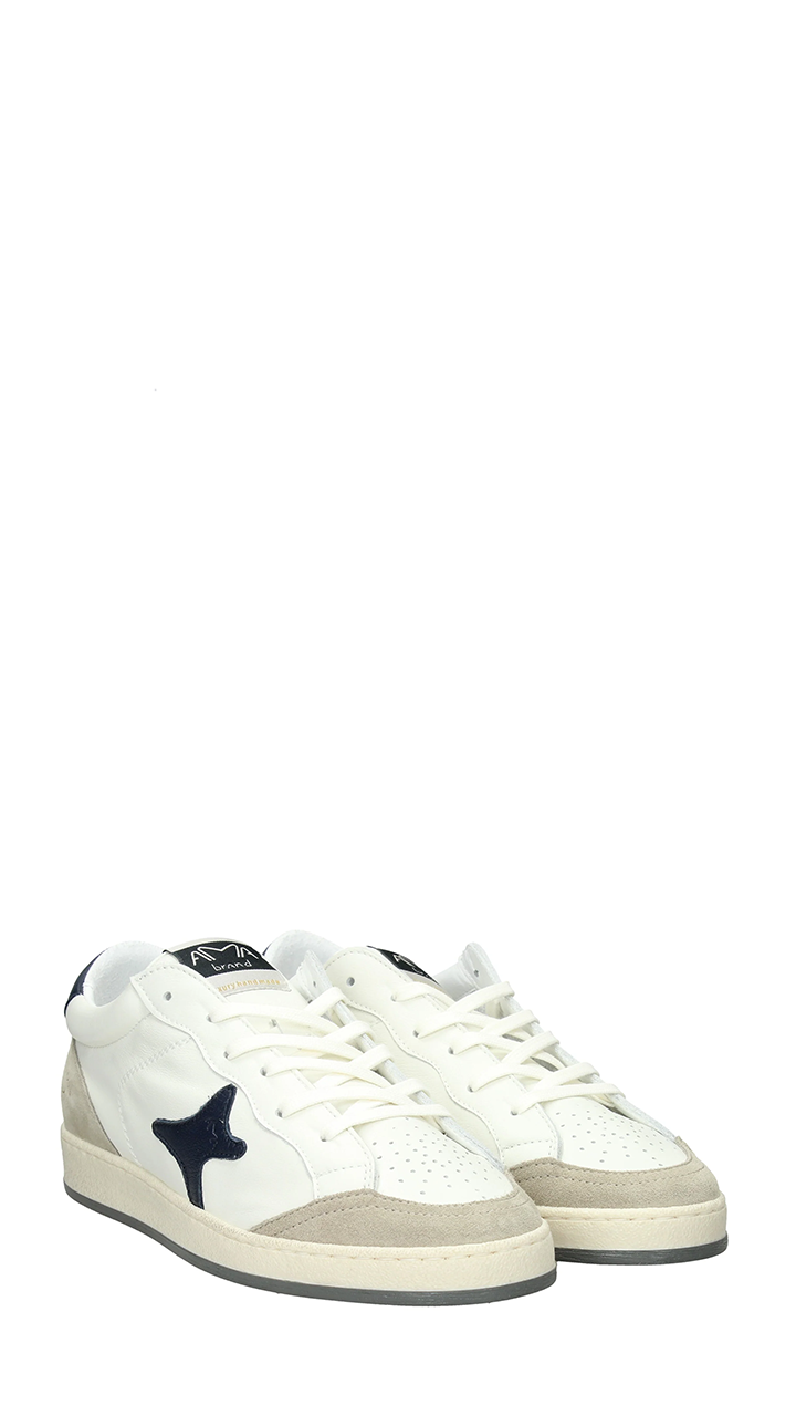 Ama Brand Sneakers 4121