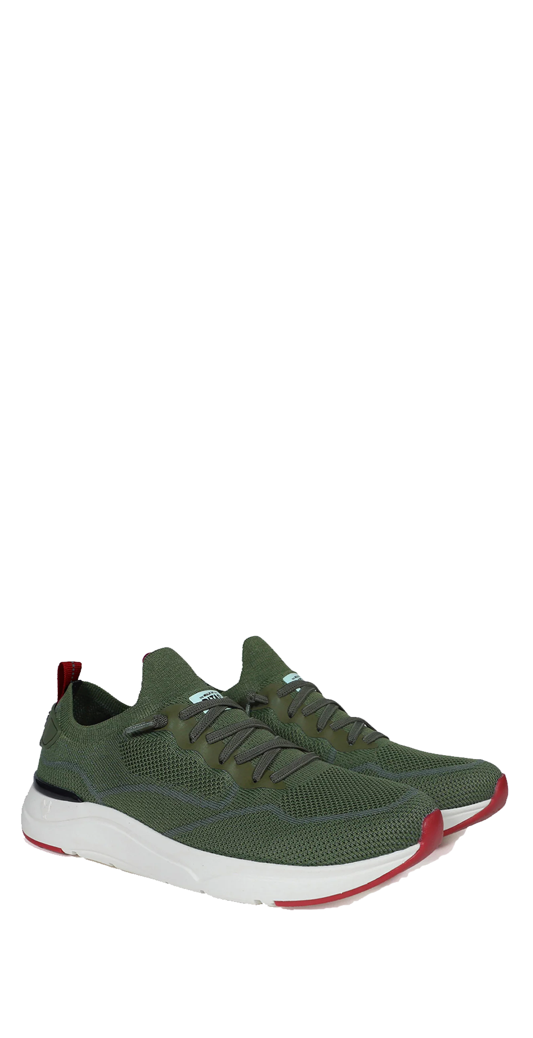 WALK IN PITAS SNEAKERS CUE