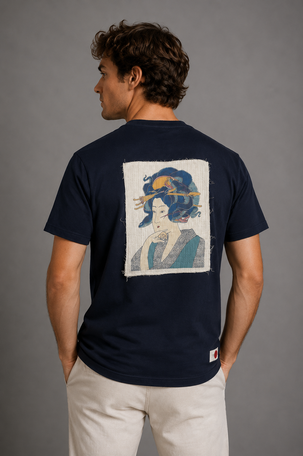Telacruda T-shirt con ricamo sul dorso