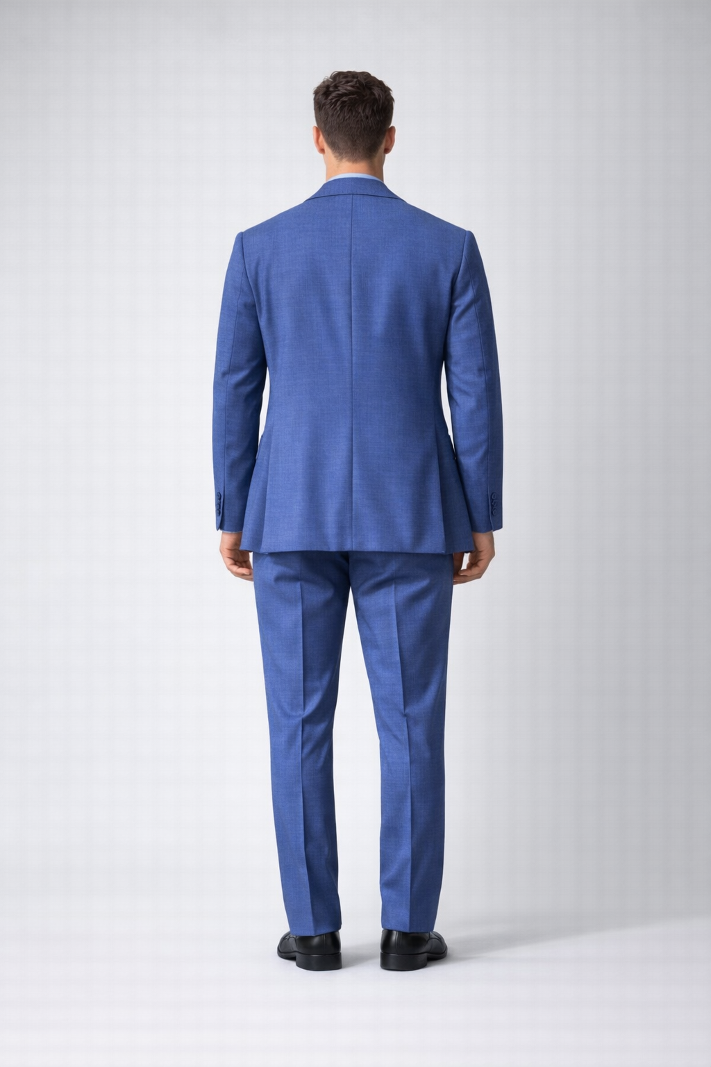 Paul Miranda  abito in  lino