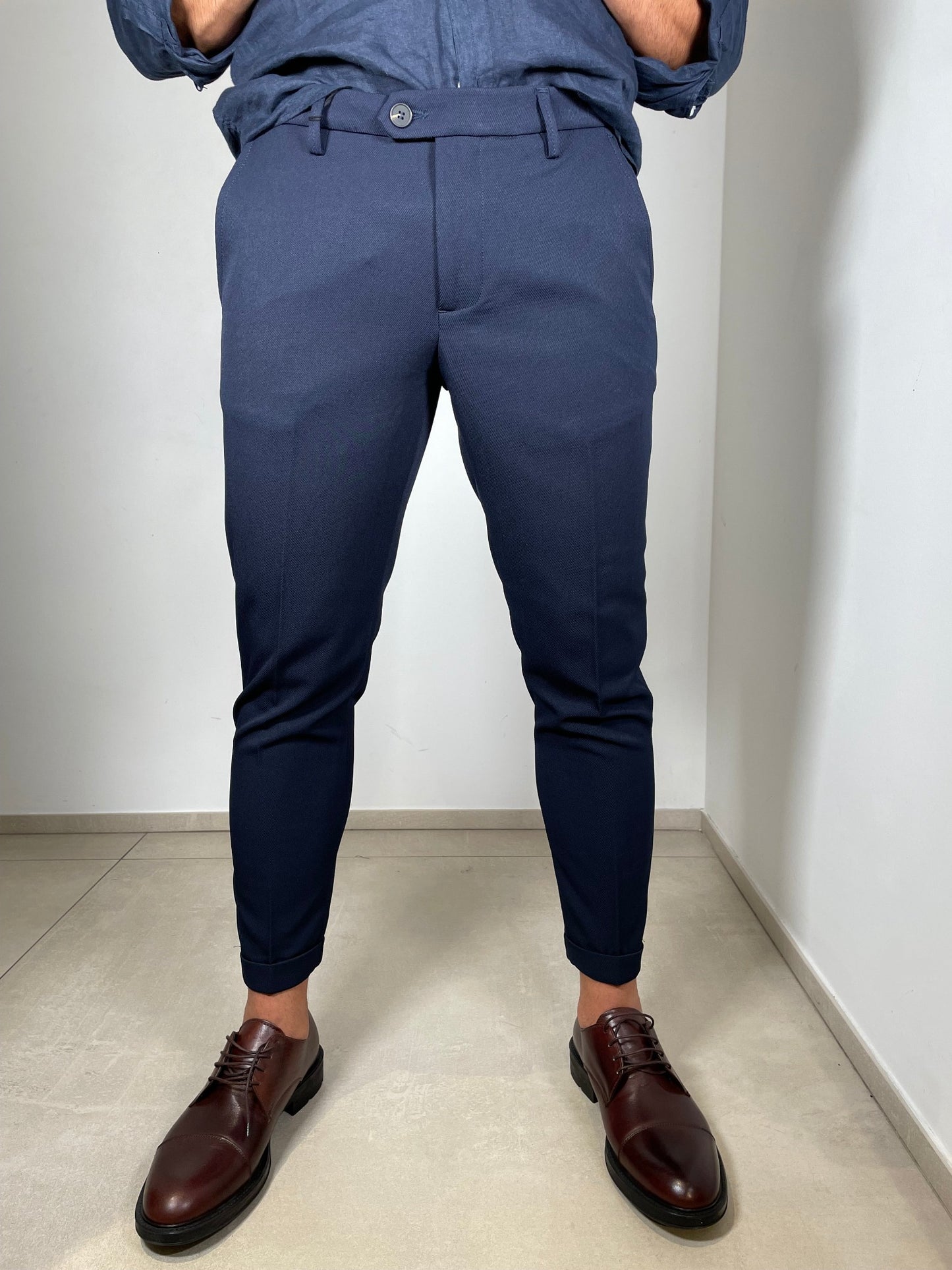 Giglio Milano Pantalone modello Metaponto